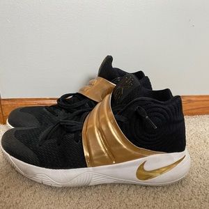 Kyrie 2 Nike ID